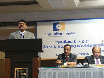 Speaking at LIC, Lucknow